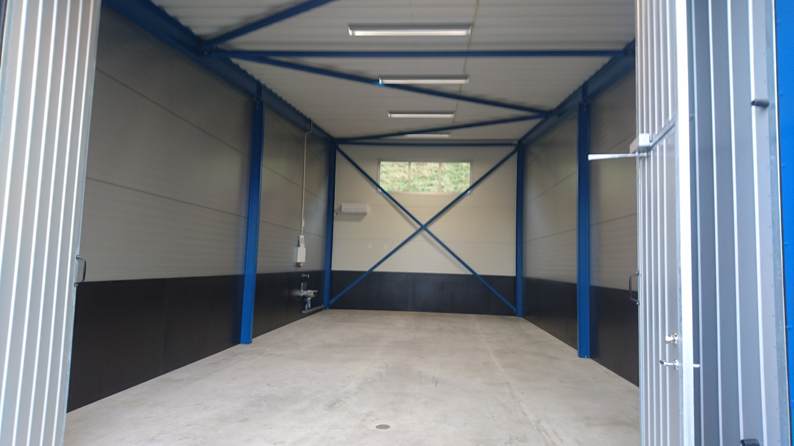 80 m2